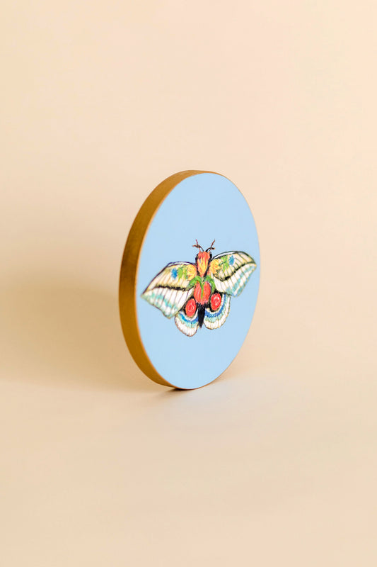 Flower Moth 8" Round